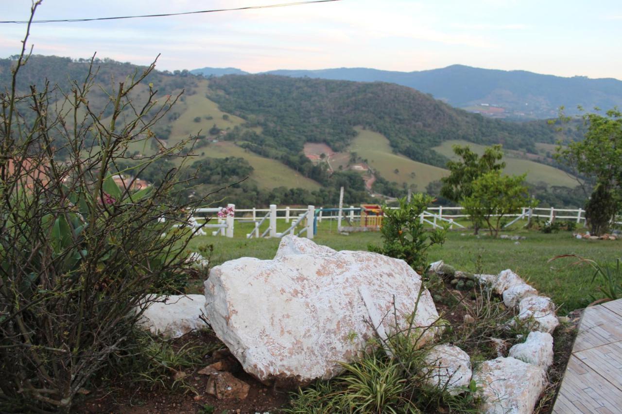 Pousada Mirante De Minas イタペバ エクステリア 写真