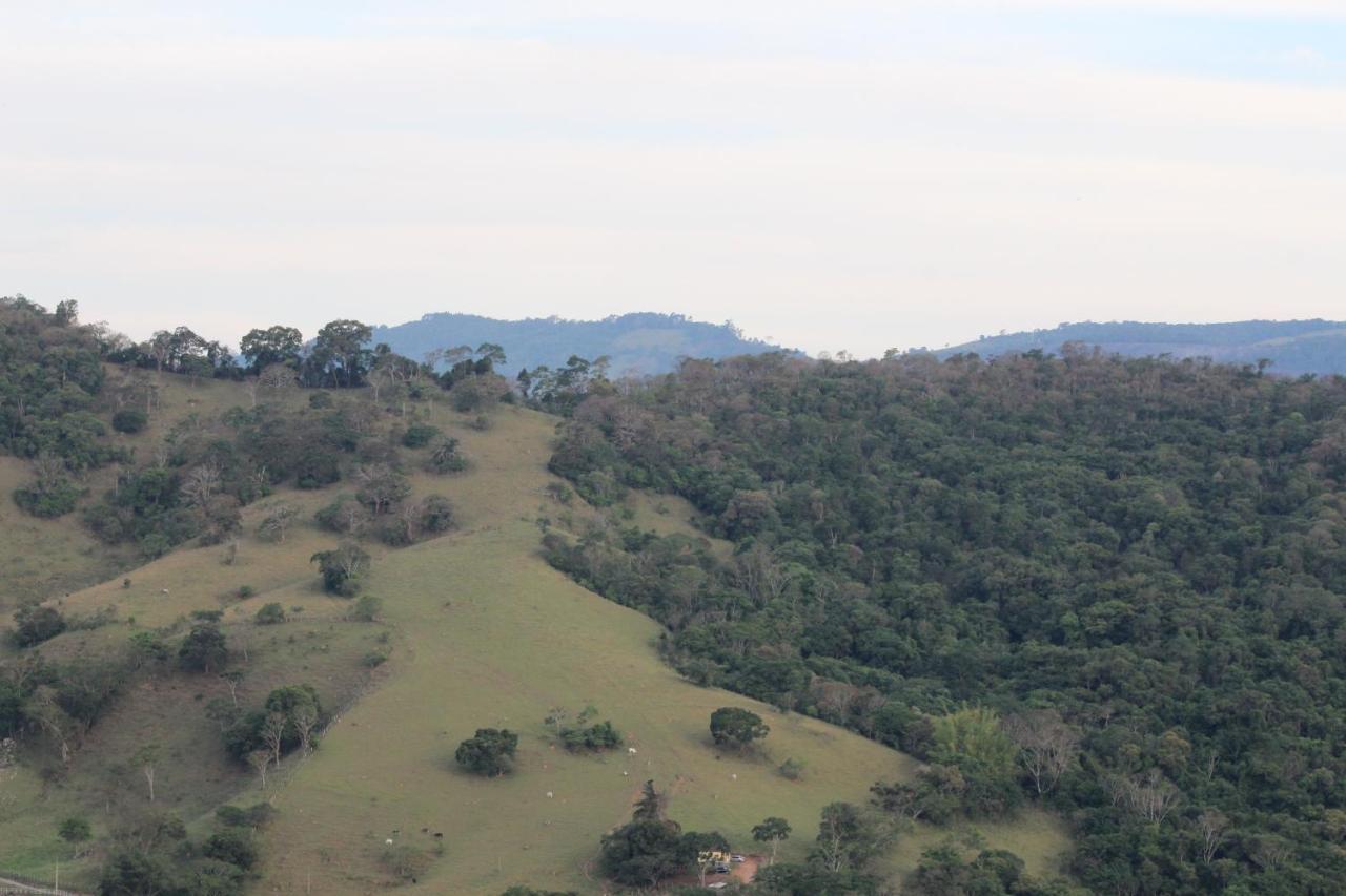 Pousada Mirante De Minas イタペバ エクステリア 写真