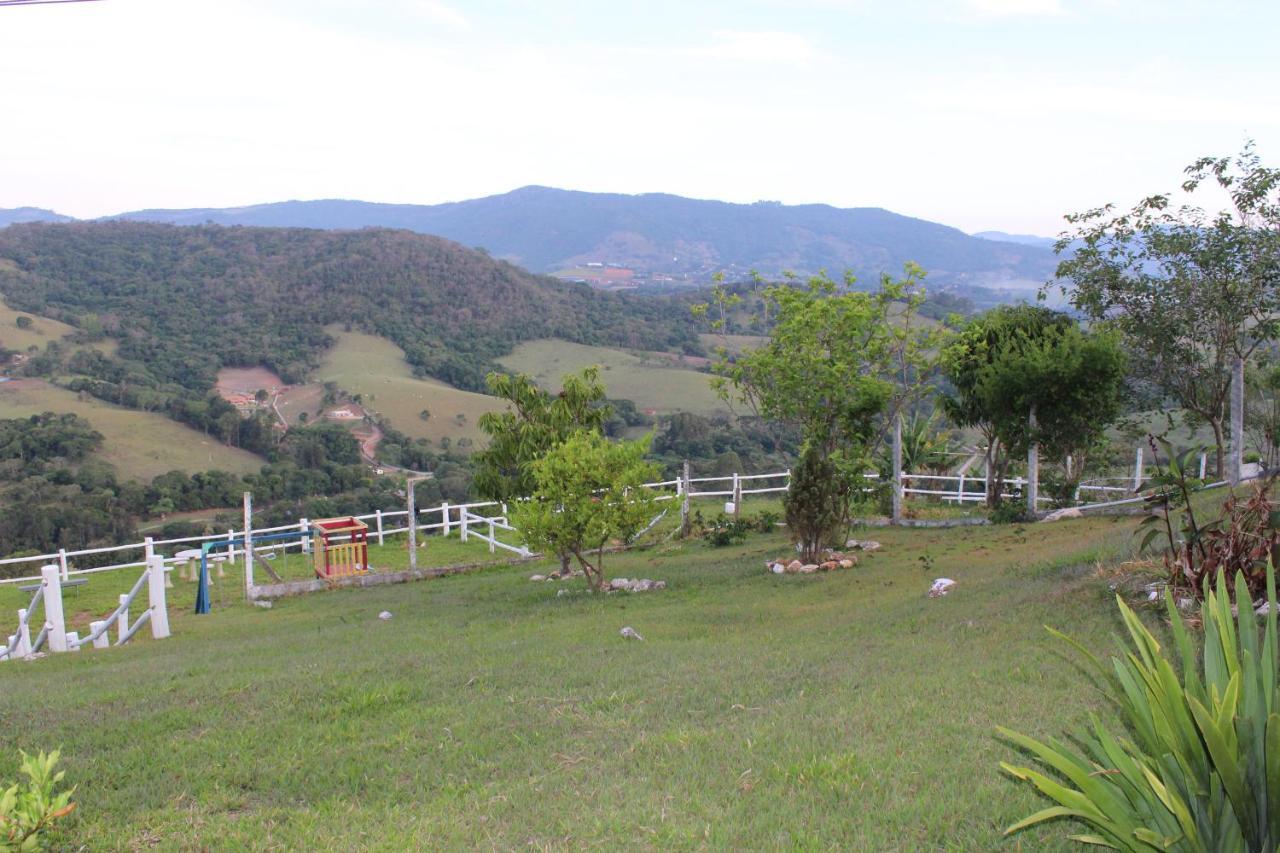 Pousada Mirante De Minas イタペバ エクステリア 写真