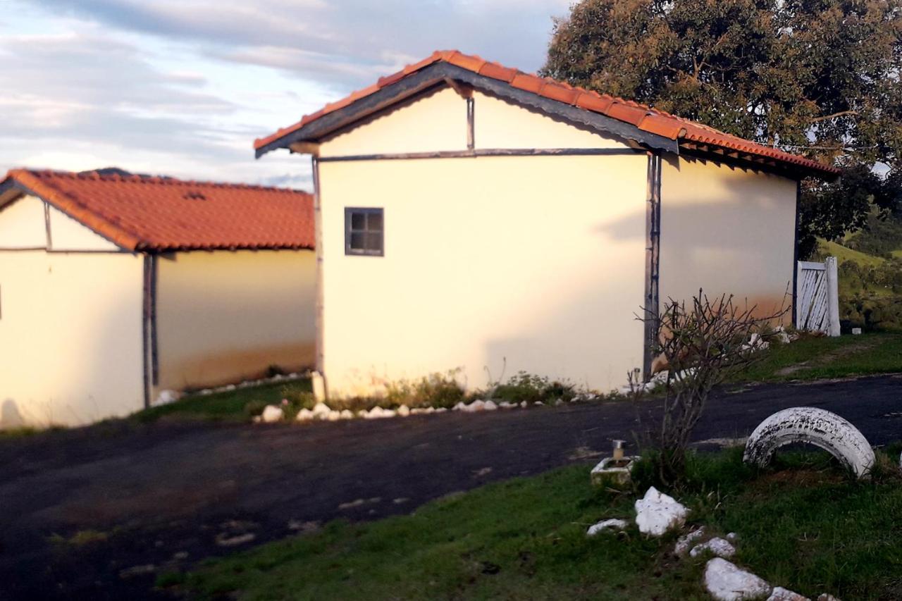 Pousada Mirante De Minas イタペバ エクステリア 写真